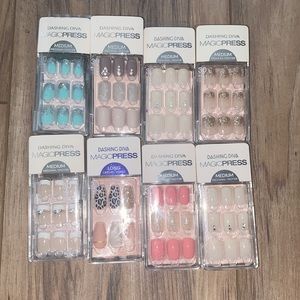 NIB! Dashing Diva Press on nails